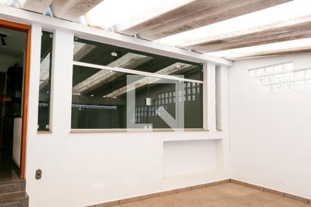 Casa à venda com 168m², 3 quartos e 2 vagasGaragem