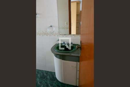 Casa à venda com 168m², 3 quartos e 2 vagasBanheiro da Suíte 1