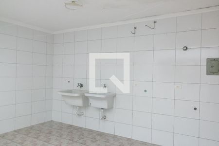 Casa à venda com 168m², 3 quartos e 2 vagasÁrea de Serviço