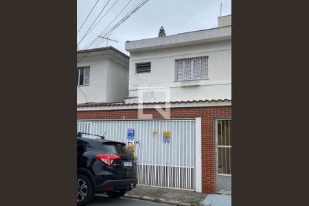 Casa à venda com 168m², 3 quartos e 2 vagasFachada