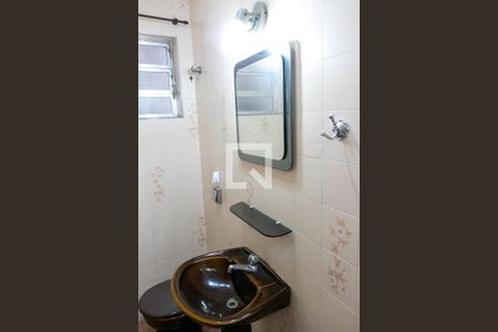 Casa à venda com 168m², 3 quartos e 2 vagasBanheiro 1