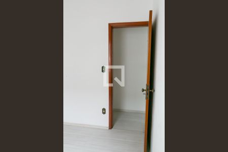 Casa à venda com 168m², 3 quartos e 2 vagasSuíte 2