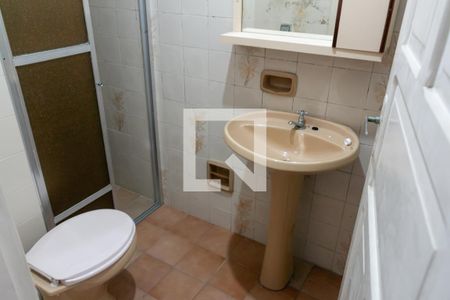 Casa à venda com 168m², 3 quartos e 2 vagasBanheiro 2