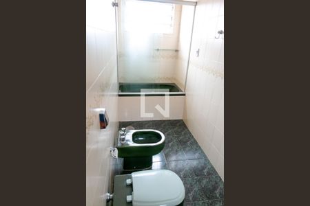 Casa à venda com 168m², 3 quartos e 2 vagasBanheiro da Suíte 1