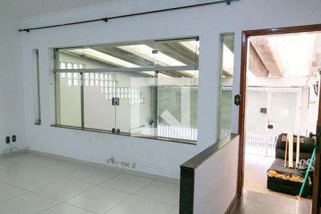 Sala de casa à venda com 3 quartos, 168m² em Nova Petrópolis, São Bernardo do Campo
