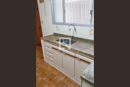 Casa à venda com 168m², 3 quartos e 2 vagasCozinha