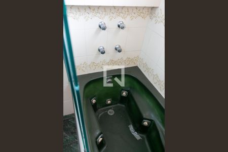 Casa à venda com 168m², 3 quartos e 2 vagasBanheiro da Suíte 1