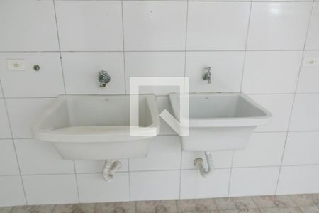 Casa à venda com 168m², 3 quartos e 2 vagasÁrea de Serviço