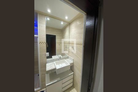 Banheiro de apartamento para alugar com 1 quarto, 39m² em Boca do Rio, Salvador