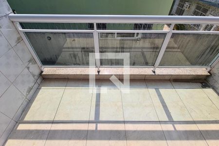 Casa de condomínio à venda com 113m², 2 quartos e 1 vaga Casa de condomínio à venda com 113m², 2 quartos e 1 vagaQuarto varanda