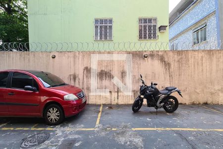 Sala vista de casa de condomínio à venda com 2 quartos, 113m² em Piedade, Rio de Janeiro