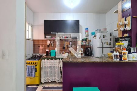 Casa de condomínio à venda com 113m², 2 quartos e 1 vaga Casa de condomínio à venda com 113m², 2 quartos e 1 vagaCozinha