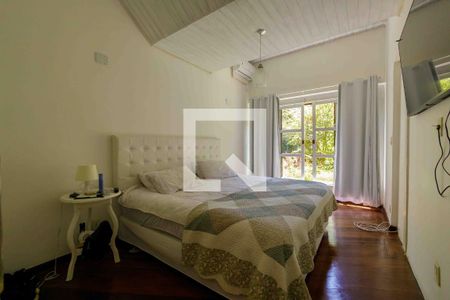 Casa de condomínio à venda com 800m², 4 quartos e 5 vagasSuíte 1