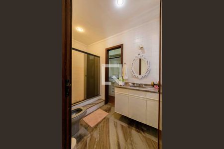 Casa de condomínio à venda com 800m², 4 quartos e 5 vagasBanheiro Suíte 4