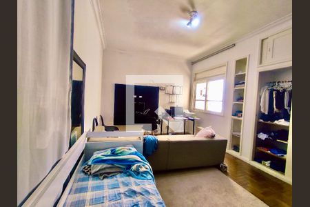 Casa à venda com 220m², 5 quartos e 1 vaga Casa à venda com 220m², 5 quartos e 1 vagaQuarto 3Quarto 3