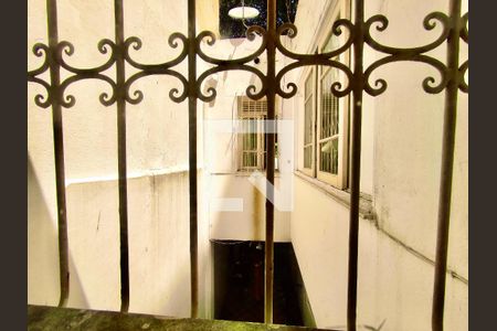 Casa à venda com 220m², 5 quartos e 1 vaga Casa à venda com 220m², 5 quartos e 1 vagaQuarto 3vistavis