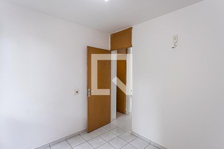 Quarto 1 de apartamento para alugar com 2 quartos, 53m² em Parque Peruche, São Paulo