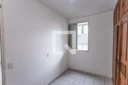 Quarto 2 de apartamento para alugar com 2 quartos, 53m² em Parque Peruche, São Paulo