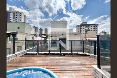 Apartamento à venda com 204m², 4 quartos e 4 vagas Apartamento à venda com 204m², 4 quartos e 4 vagasÁrea Externa