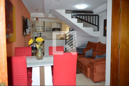 Sala de casa para alugar com 2 quartos, 89m² em Xangri-la, Contagem