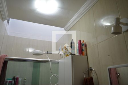 Casa à venda com 89m², 2 quartos e 1 vagaBanheiro