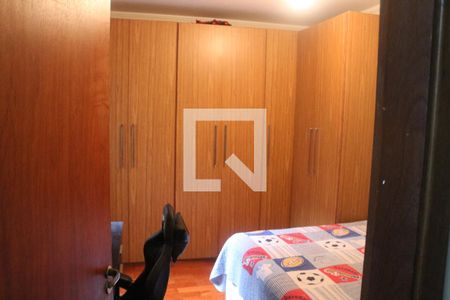 Apartamento à venda com 71m², 2 quartos e 2 vagasQuarto 2