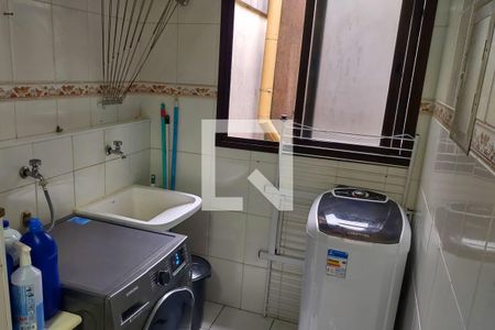 Apartamento à venda com 71m², 2 quartos e 2 vagasLavanderia