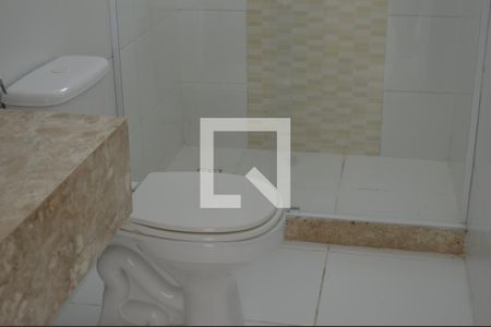 Casa à venda com 131m², 3 quartos e 2 vagasBanheiro da suíte 1