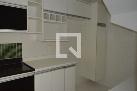 Casa à venda com 131m², 3 quartos e 2 vagasCozinha