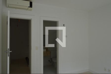 Casa à venda com 131m², 3 quartos e 2 vagasSuíte 3