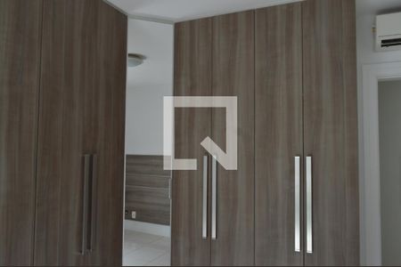 Casa à venda com 131m², 3 quartos e 2 vagasSuíte 2