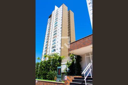 Apartamento para alugar com 90m², 1 quarto e 2 vagas Apartamento para alugar com 90m², 1 quarto e 2 vagasFachada