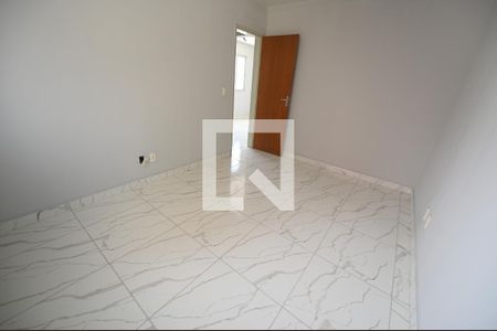 Quarto 1 de apartamento para alugar com 2 quartos, 56m² em Setor Negrão de Lima, Goiânia