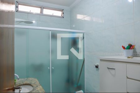 Casa à venda com 240m², 2 quartos e 3 vagas Casa à venda com 240m², 2 quartos e 3 vagasBanheiro