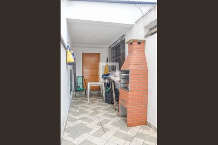 Casa à venda com 240m², 2 quartos e 3 vagas Casa à venda com 240m², 2 quartos e 3 vagasChurrasqueira