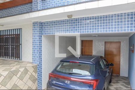 Casa à venda com 240m², 2 quartos e 3 vagas Casa à venda com 240m², 2 quartos e 3 vagasGaragem