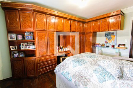 Casa à venda com 390m², 5 quartos e 4 vagasQuarto 3