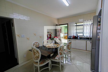 Casa à venda com 390m², 5 quartos e 4 vagasCozinha