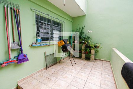 Casa à venda com 390m², 5 quartos e 4 vagasQuintal