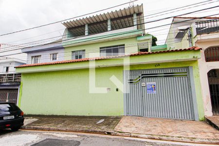 Casa à venda com 390m², 5 quartos e 4 vagasFachada