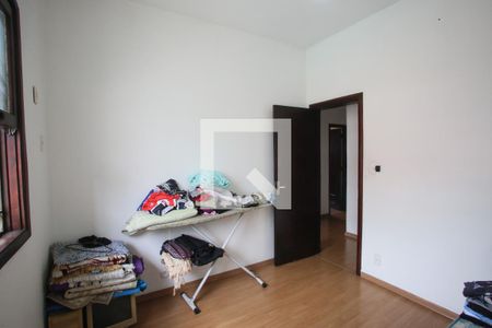 Casa à venda com 290m², 4 quartos e 3 vagasQuarto 2