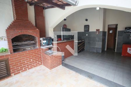 Casa à venda com 290m², 4 quartos e 3 vagasChurrasqueira