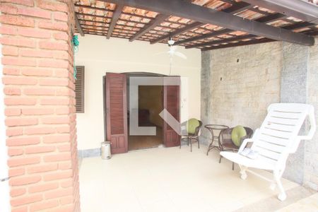 Casa à venda com 290m², 4 quartos e 3 vagasVaranda dos Fundos