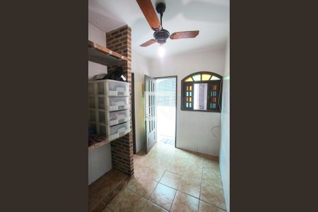 Casa à venda com 290m², 4 quartos e 3 vagasQuarto de Serviço