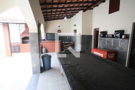 Casa à venda com 290m², 4 quartos e 3 vagasChurrasqueira
