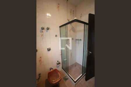 Casa à venda com 290m², 4 quartos e 3 vagasBanheiro Social