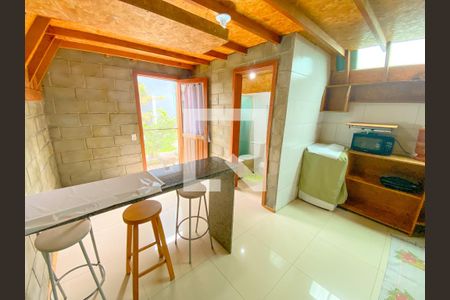 Sala de apartamento para alugar com 1 quarto, 40m² em Cachoeira do Bom Jesus Leste, Florianópolis