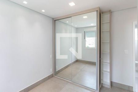 Quarto 2 de apartamento para alugar com 2 quartos, 65m² em Lourdes , Belo Horizonte