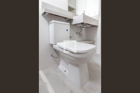 Apartamento para alugar com 65m², 2 quartos e 2 vagasBanheiro Social