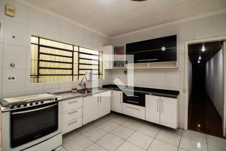 Casa à venda com 130m², 3 quartos e 2 vagasCozinha